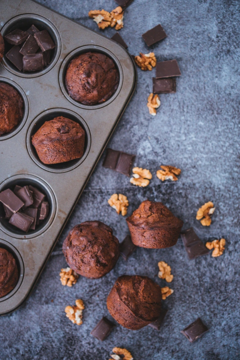 Čokoládové muffiny s vlašskými ořechy bez vajec